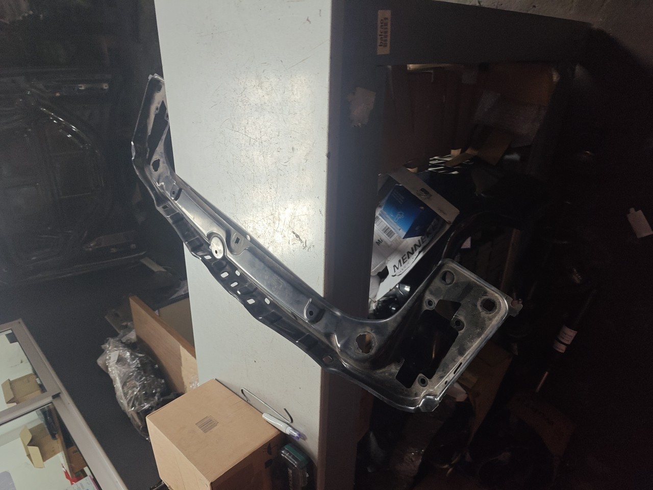 Chapa dos Fechos do Capot BMW 1 (F20) | 11 - 19