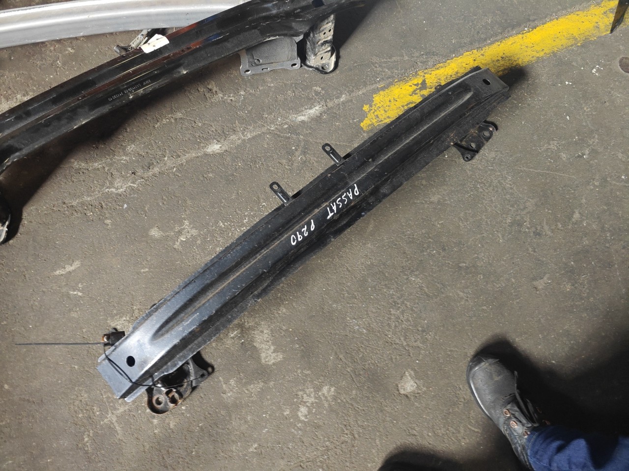 Reforço do Parachoques de Tras / traseiro VOLKSWAGEN PASSAT Variant (3C5) | 05 - 11