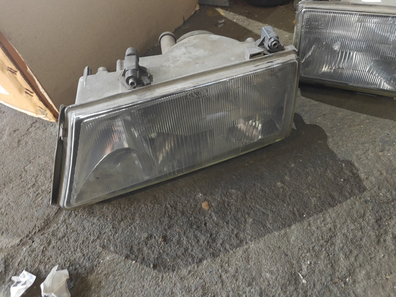 Farol Frente Esquerdo / Otica Esquerda LANCIA DEDRA (835_) | 89 - 99