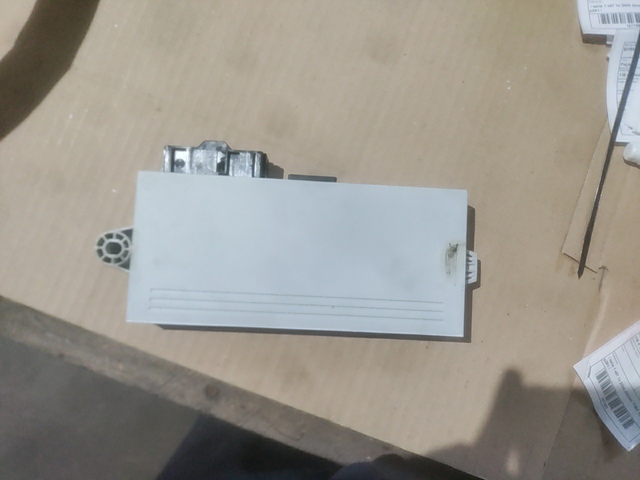 Modulo de Controlo CAS BMW 1 (E87) | 03 - 13 Imagem-2 Modulo de Controlo CAS BMW 1 (E87) | 03 - 13 Imagem-2