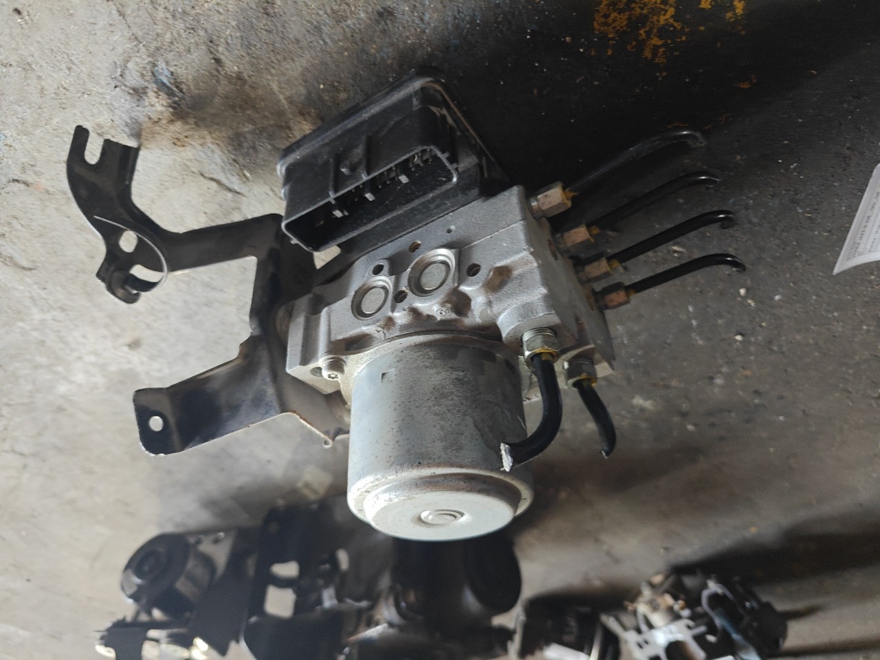 ABS HONDA CIVIC VIII três volumes (FD, FA) | 05 -  Imagem-1 ABS HONDA CIVIC VIII três volumes (FD, FA) | 05 -  Imagem-1