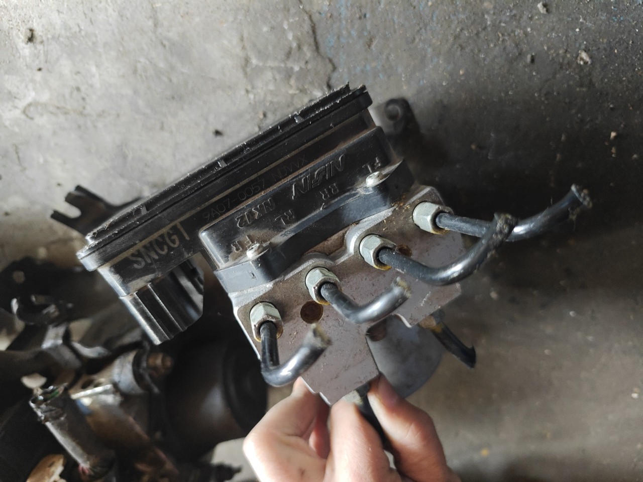 ABS HONDA CIVIC VIII três volumes (FD, FA) | 05 -  Imagem-2 ABS HONDA CIVIC VIII três volumes (FD, FA) | 05 -  Imagem-2