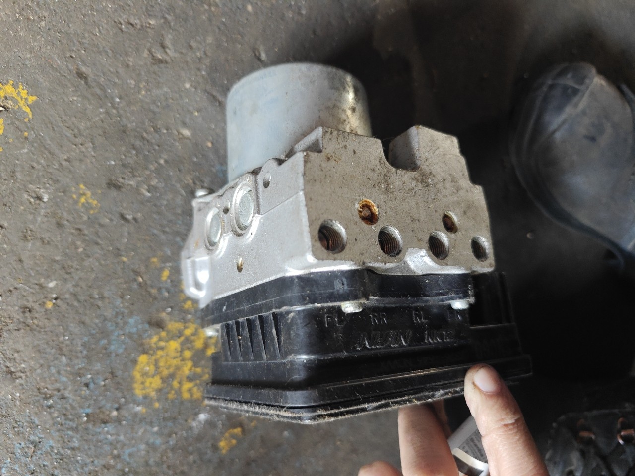 ABS HONDA CIVIC VIII três volumes (FD, FA) | 05 -  Imagem-3 ABS HONDA CIVIC VIII três volumes (FD, FA) | 05 -  Imagem-3