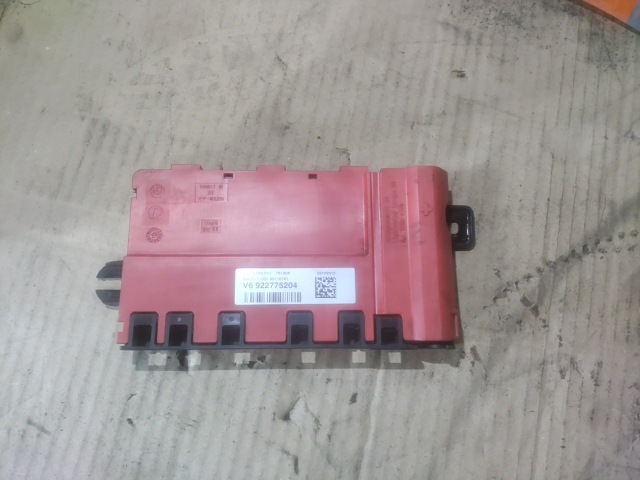 Distribuidor de Bateria BMW 1 (F20) | 11 - 19