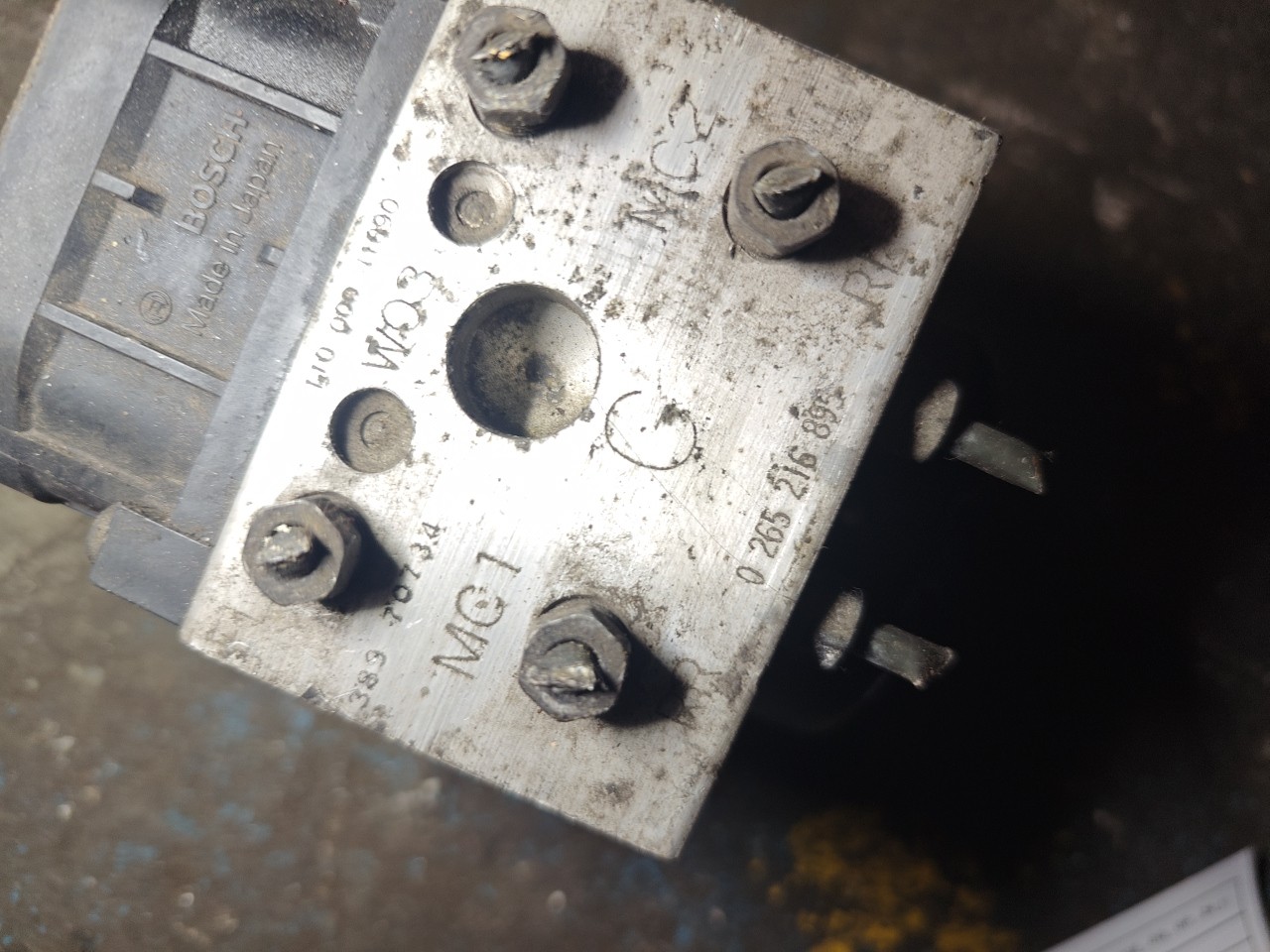 ABS HONDA CIVIC VII Hatchback (EU, EP, EV) | 99 - 06 Imagem-1 ABS HONDA CIVIC VII Hatchback (EU, EP, EV) | 99 - 06 Imagem-1