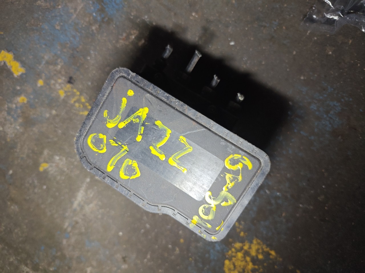 ABS HONDA JAZZ III (GE_, GG_, GP_, ZA_) | 07 -  Imagem-4 ABS HONDA JAZZ III (GE_, GG_, GP_, ZA_) | 07 -  Imagem-4