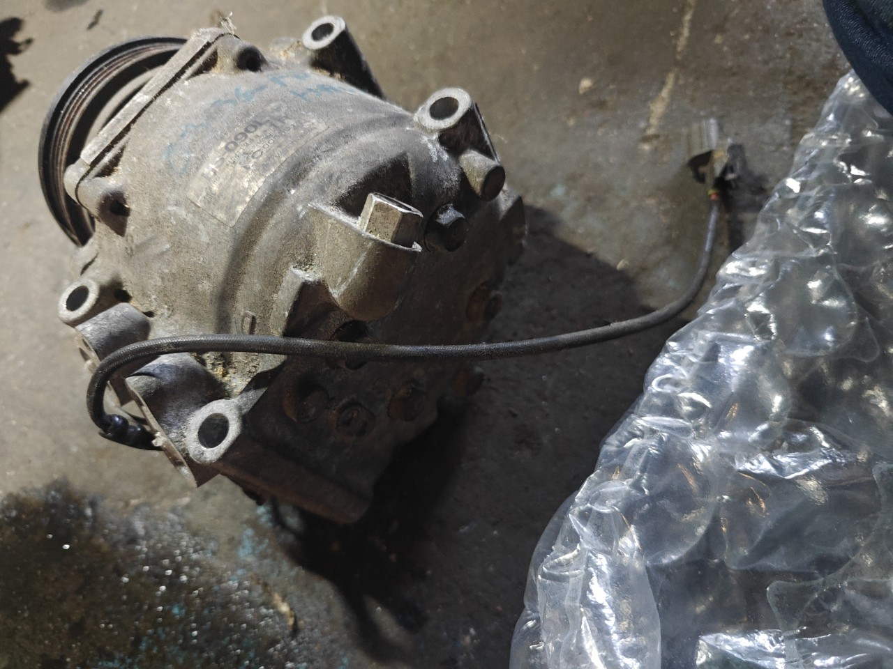 Compressor de Ar condicionado AC HONDA HR-V (GH) | 99 - 05 Imagem-3 Compressor de Ar condicionado AC HONDA HR-V (GH) | 99 - 05 Imagem-3