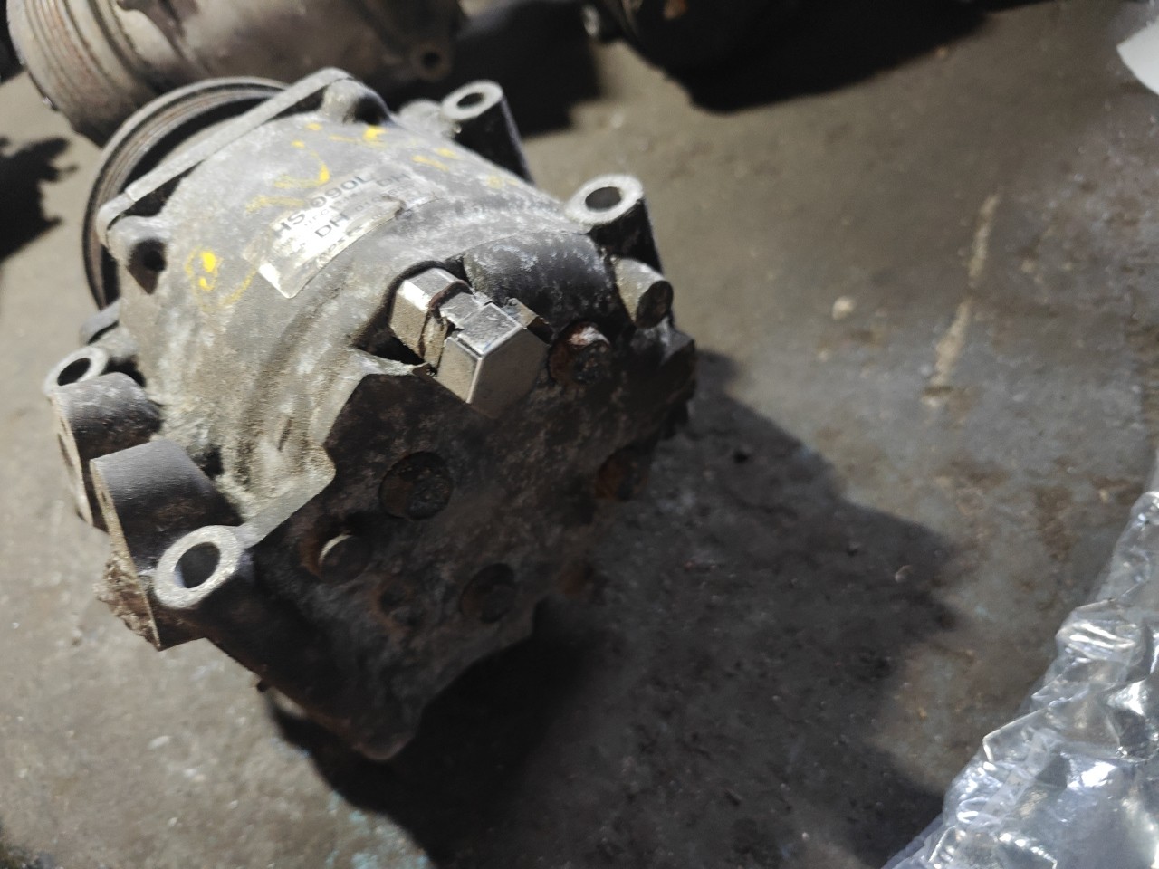 Compressor de Ar condicionado AC HONDA CIVIC VI Hatchback (EJ, EK) | 95 - 01 Imagem-2 Compressor de Ar condicionado AC HONDA CIVIC VI Hatchback (EJ, EK) | 95 - 01 Imagem-2