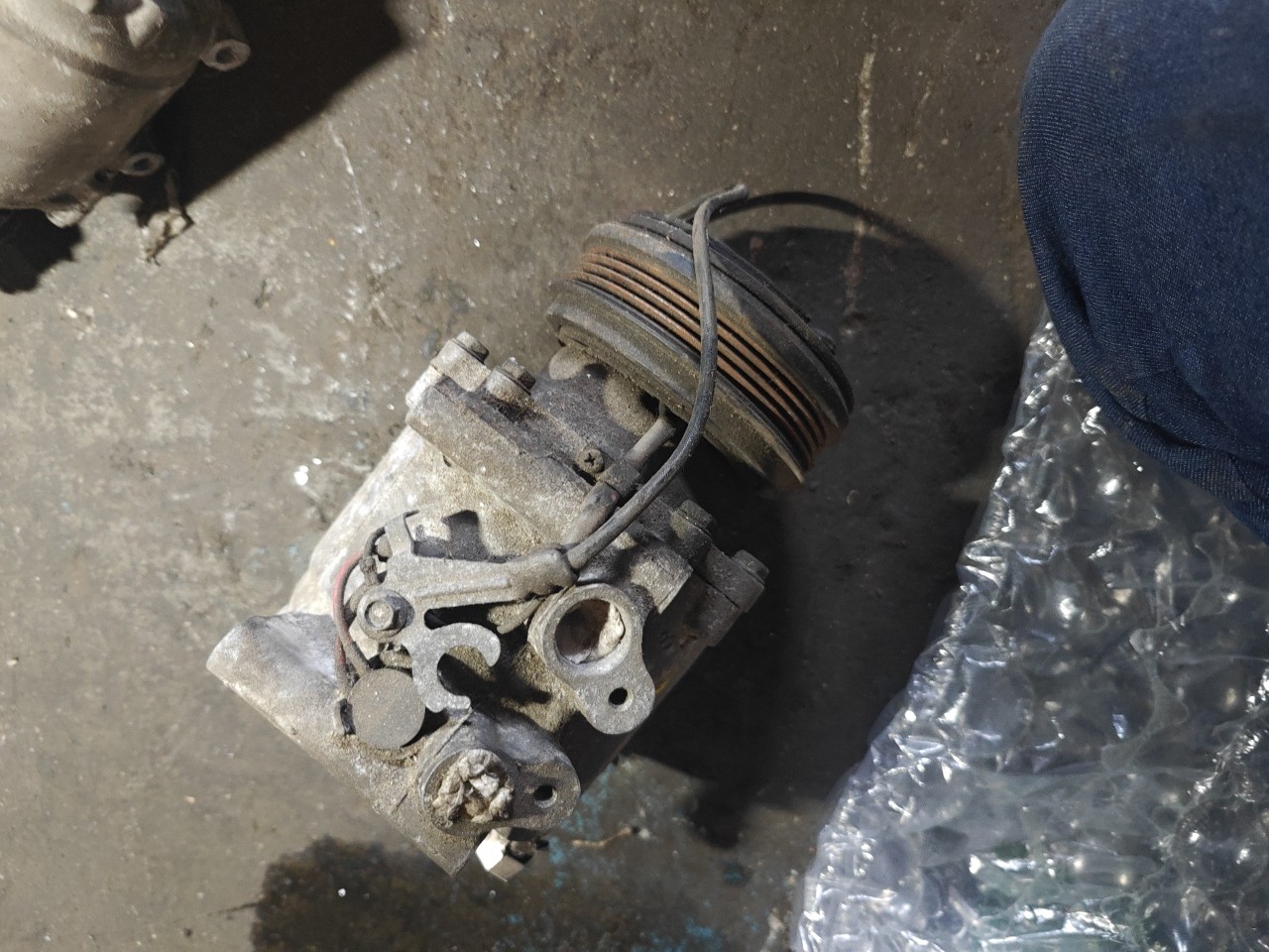 Compressor de Ar condicionado AC HONDA CIVIC VI Hatchback (EJ, EK) | 95 - 01 Imagem-4 Compressor de Ar condicionado AC HONDA CIVIC VI Hatchback (EJ, EK) | 95 - 01 Imagem-4