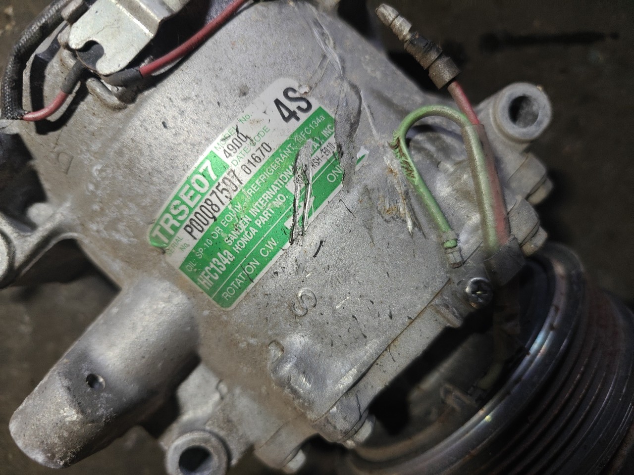 Compressor de Ar condicionado AC HONDA CIVIC VII três volumes (ES, ET) | 00 - 06 Imagem-1 Compressor de Ar condicionado AC HONDA CIVIC VII três volumes (ES, ET) | 00 - 06 Imagem-1