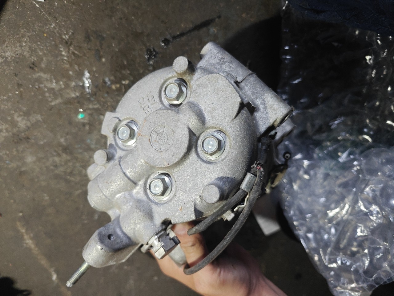 Compressor de Ar condicionado AC HONDA CIVIC VII três volumes (ES, ET) | 00 - 06 Imagem-3 Compressor de Ar condicionado AC HONDA CIVIC VII três volumes (ES, ET) | 00 - 06 Imagem-3