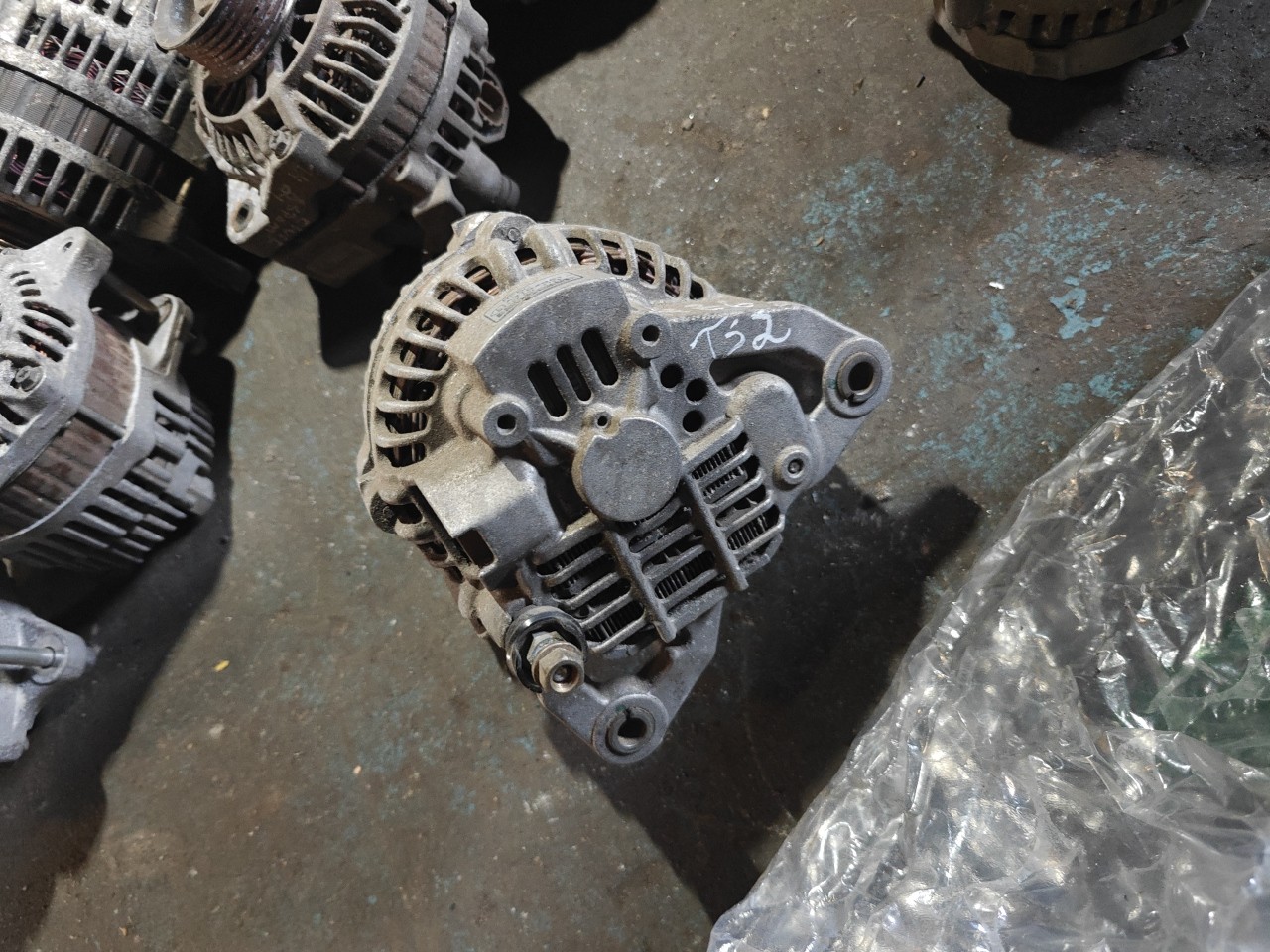 Alternador MAZDA 6 três volumes (GG) | 02 - 08