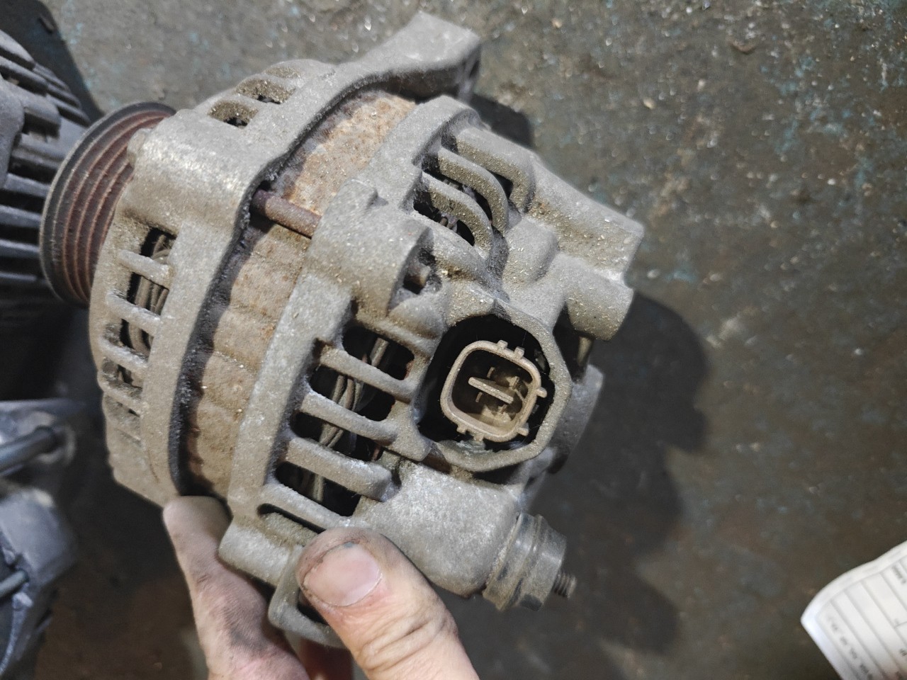 Alternador HONDA CIVIC VII Hatchback (EU, EP, EV) | 99 - 06 Imagem-3 Alternador HONDA CIVIC VII Hatchback (EU, EP, EV) | 99 - 06 Imagem-3