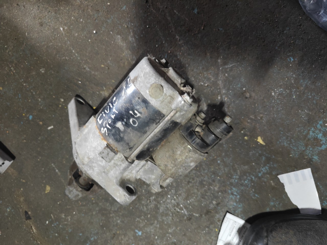 Motor de Arranque HONDA CIVIC VII Hatchback (EU, EP, EV) | 99 - 06 Imagem-3 Motor de Arranque HONDA CIVIC VII Hatchback (EU, EP, EV) | 99 - 06 Imagem-3