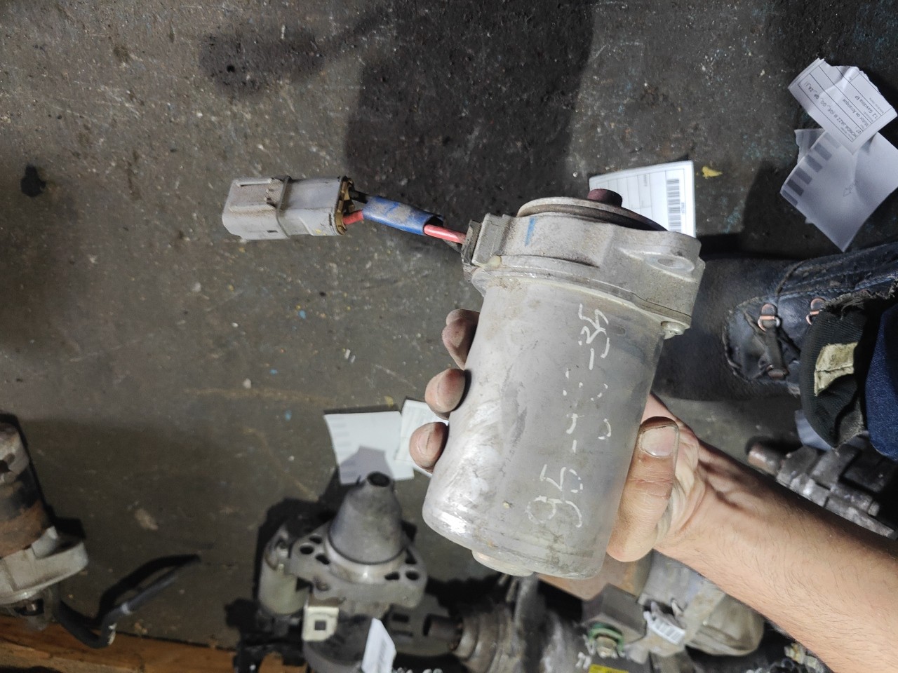 Motor da Caixa de Direçao HONDA JAZZ III (GE_, GG_, GP_, ZA_) | 07 -  Imagem-3 Motor da Caixa de Direçao HONDA JAZZ III (GE_, GG_, GP_, ZA_) | 07 -  Imagem-3