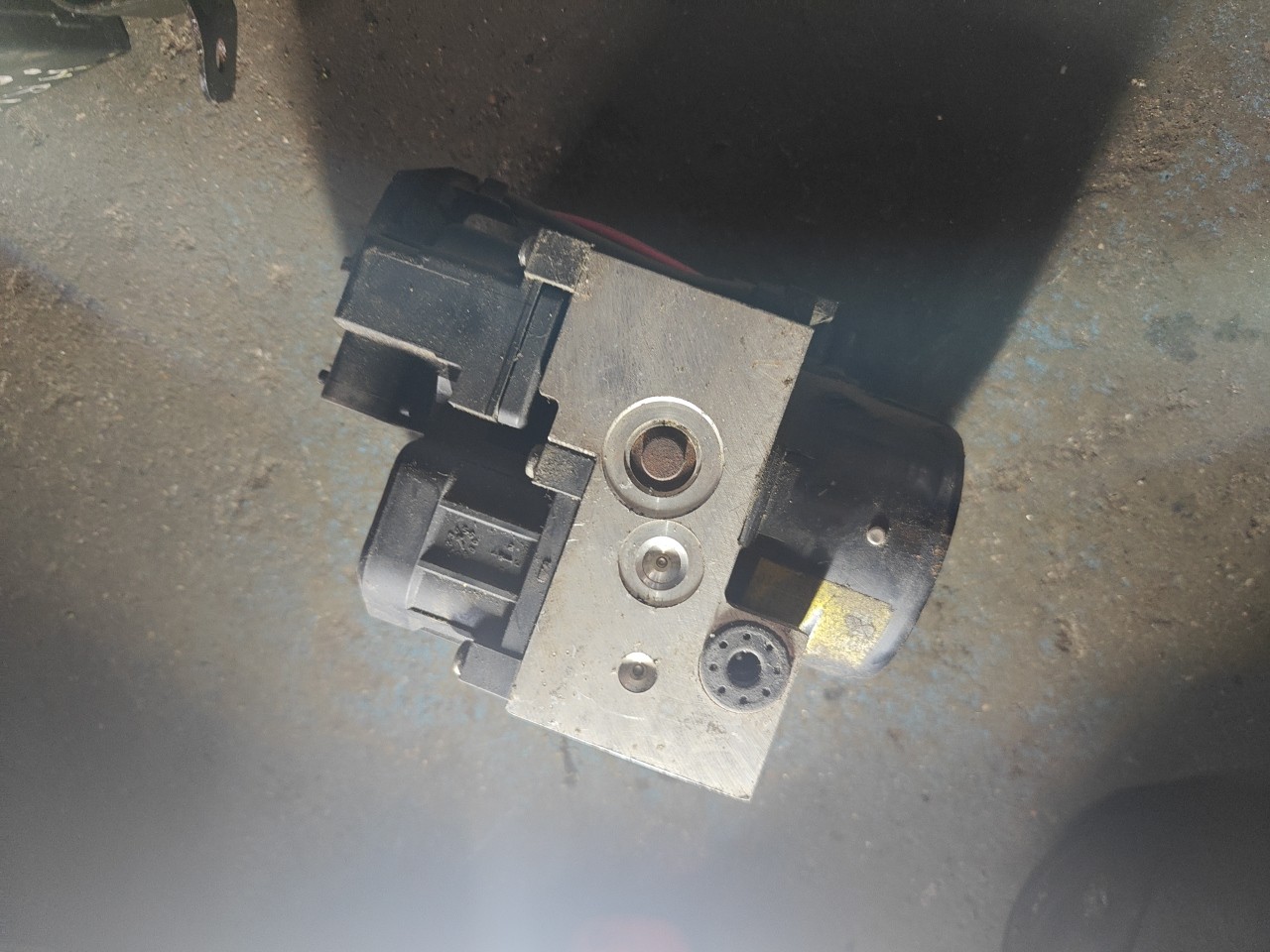 ABS HONDA CIVIC VII Hatchback (EU, EP, EV) | 99 - 06 Imagem-2 ABS HONDA CIVIC VII Hatchback (EU, EP, EV) | 99 - 06 Imagem-2