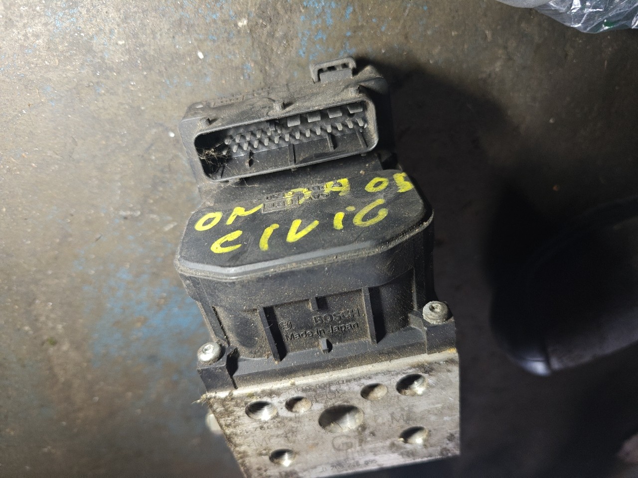 ABS HONDA CIVIC VII Hatchback (EU, EP, EV) | 99 - 06 Imagem-4 ABS HONDA CIVIC VII Hatchback (EU, EP, EV) | 99 - 06 Imagem-4