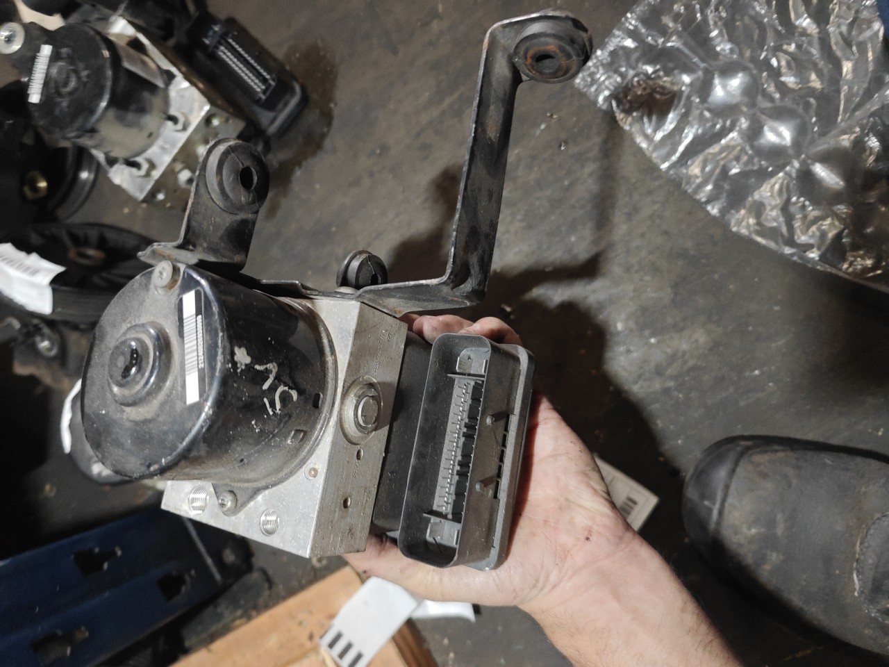Bomba / Modulo ABS VOLVO S40 II (544) | 03 - 12