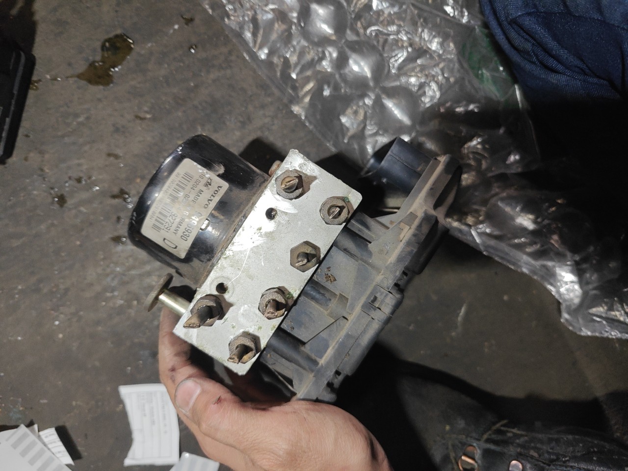 Bomba / Modulo ABS VOLVO S80 I (184) | 98 - 08