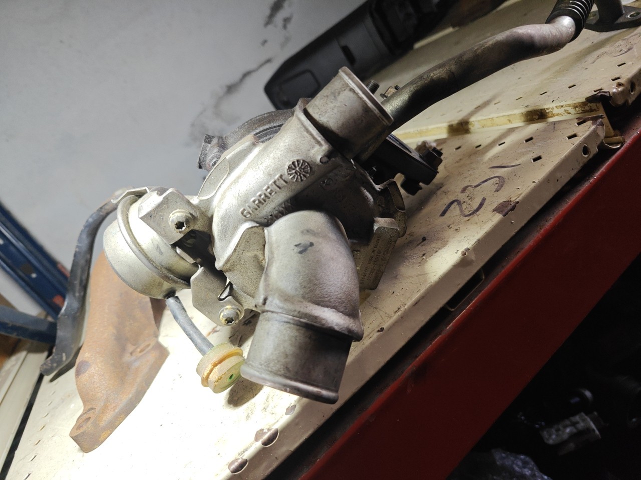 Turbo TOYOTA YARIS (_P9_) | 05 - 14