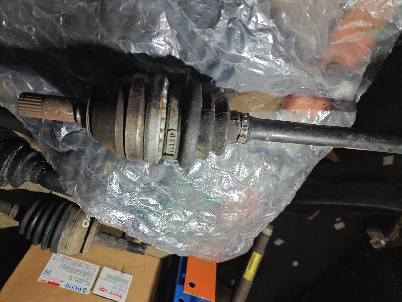 Transmissão Frente Direita OPEL ASTRA H (A04) | 04 - 14 Imagem-4 Transmissão Frente Direita OPEL ASTRA H (A04) | 04 - 14 Imagem-4