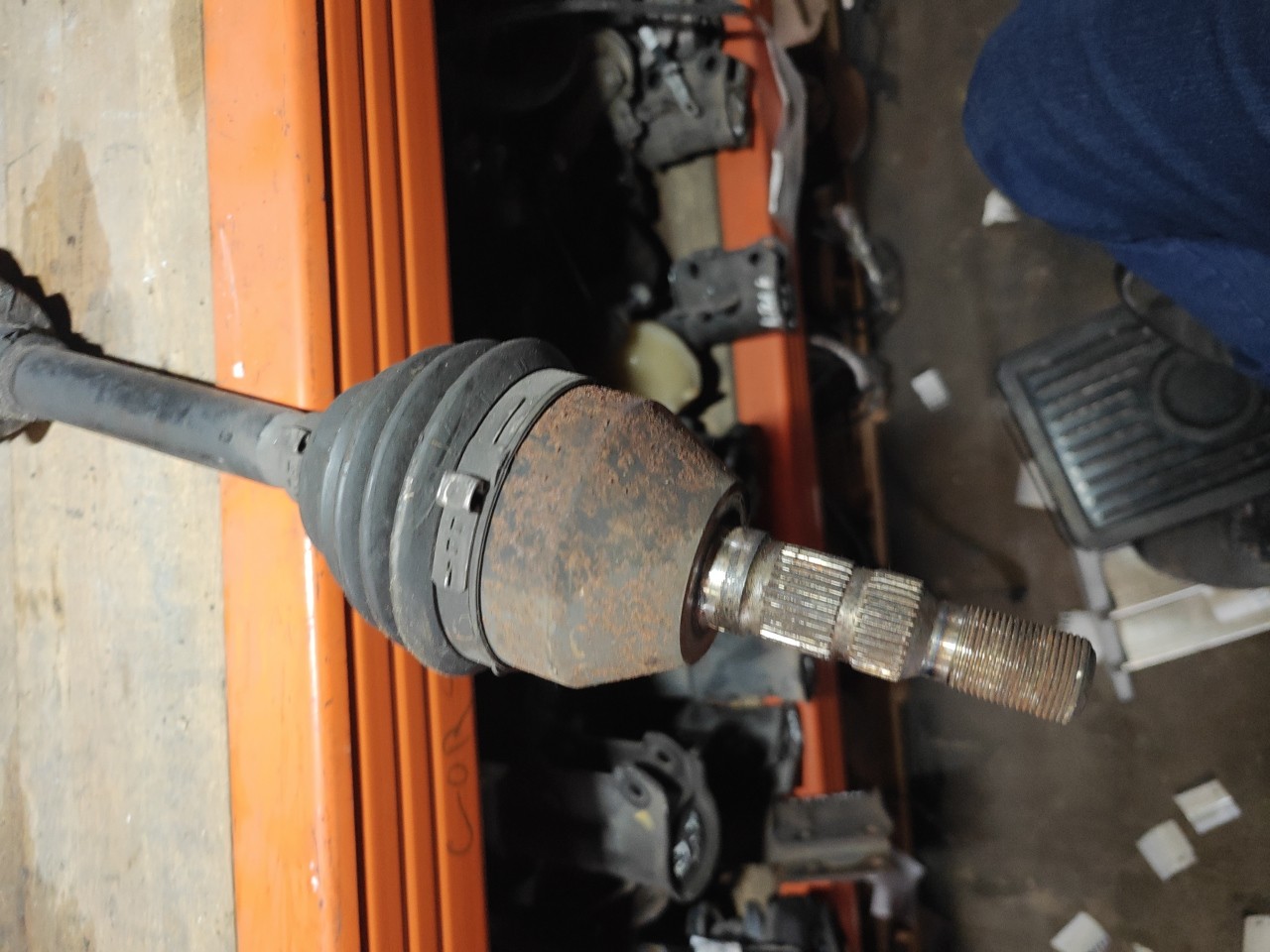 Transmissão Frente Direita OPEL ASTRA H (A04) | 04 - 14 Imagem-1 Transmissão Frente Direita OPEL ASTRA H (A04) | 04 - 14 Imagem-1