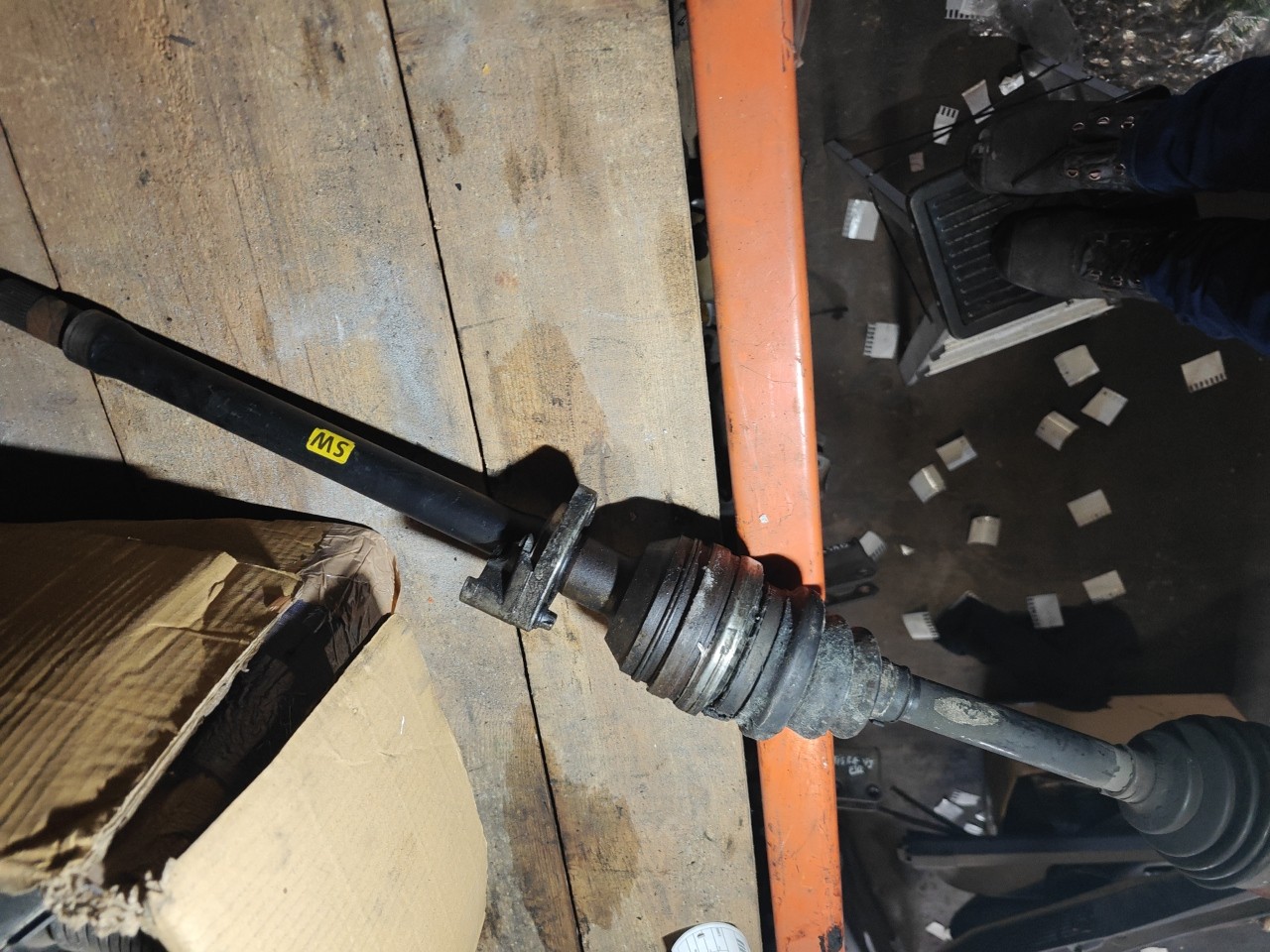 Transmissão Frente Direita OPEL ASTRA H (A04) | 04 - 14 Imagem-4 Transmissão Frente Direita OPEL ASTRA H (A04) | 04 - 14 Imagem-4