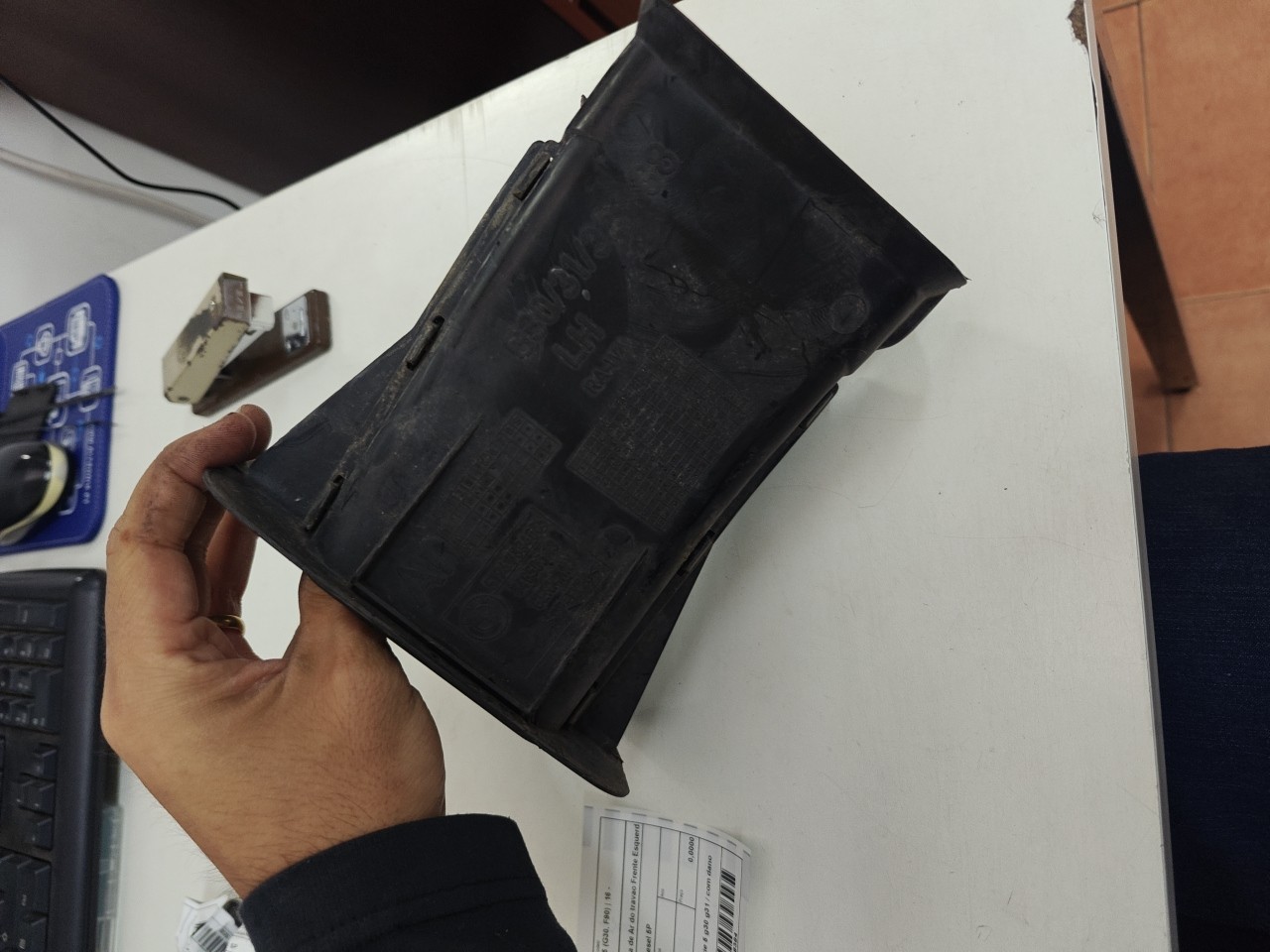 Conduta de Ar do travao Frente Esquerda BMW 5 (G30, F90) | 16 - 