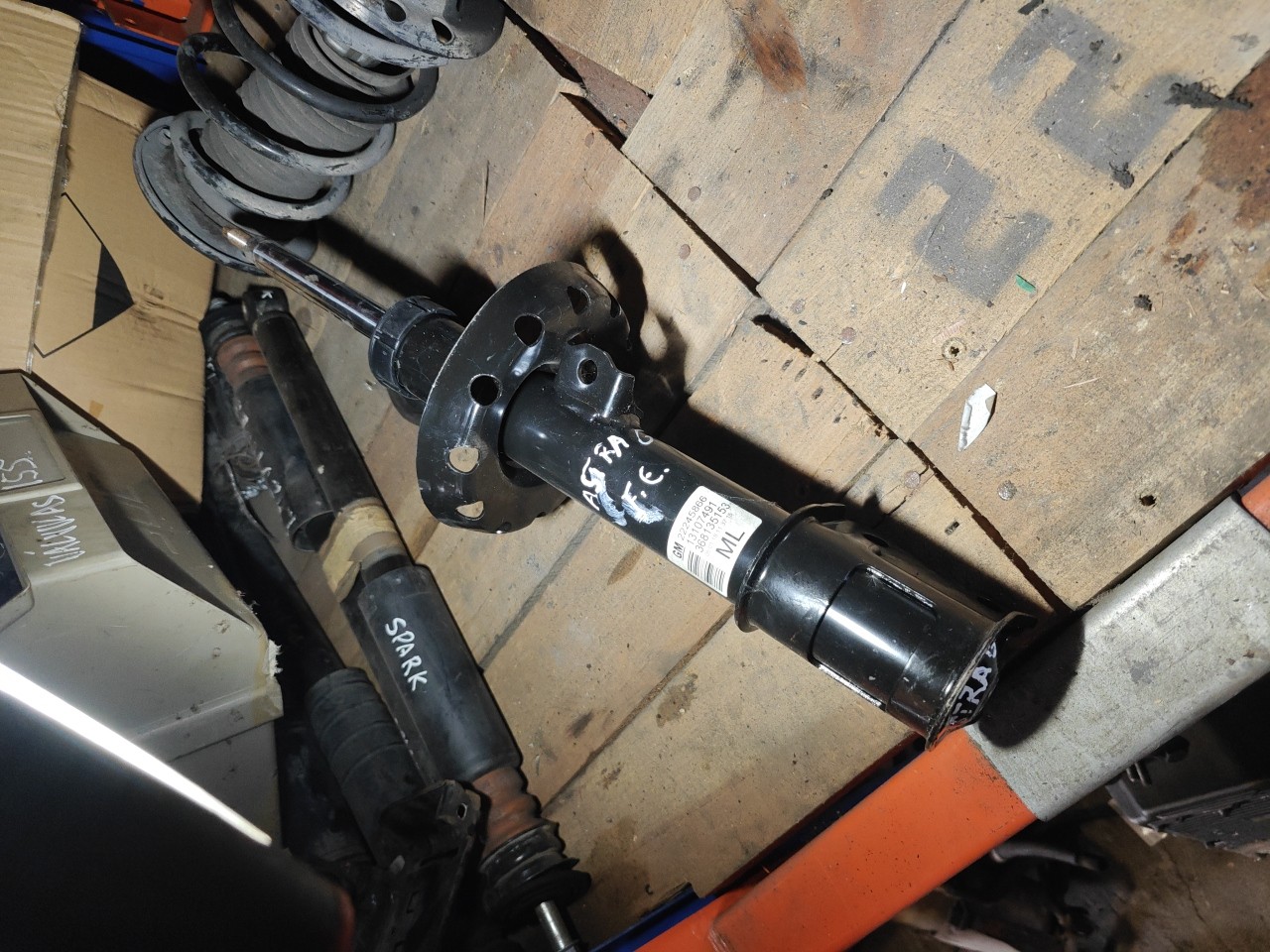 Amortecedor Frente Esquerdo OPEL ASTRA G Hatchback (T98) | 98 - 09