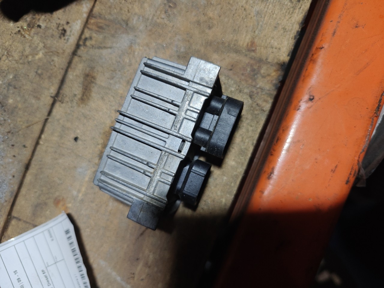 Temporizador das Velas de incandescencia OPEL ASTRA J (P10) | 09 - 15 Imagem-2 Temporizador das Velas de incandescencia OPEL ASTRA J (P10) | 09 - 15 Imagem-2