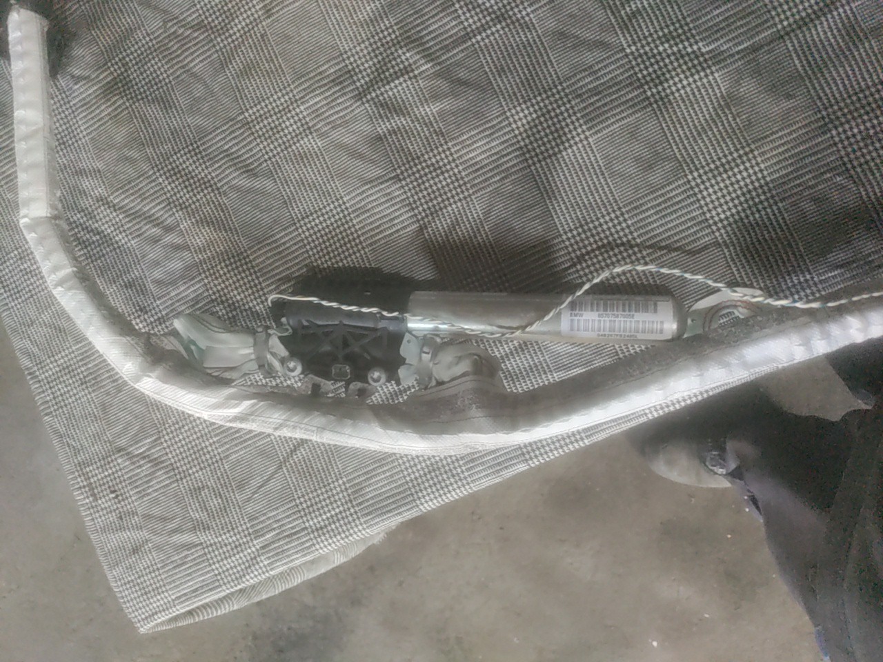 Airbag de Cortina lado Direito BMW 1 (E87) | 03 - 13 Imagem-1 Airbag de Cortina lado Direito BMW 1 (E87) | 03 - 13 Imagem-1