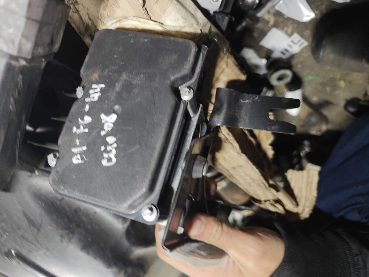 ABS RENAULT CLIO III (BR0/1, CR0/1) | 05 -  Imagem-1