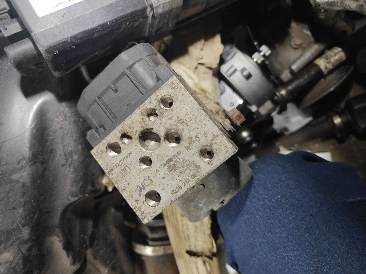 Bomba / Modulo ABS RENAULT ESPACE III (JE0_) | 96 - 02
