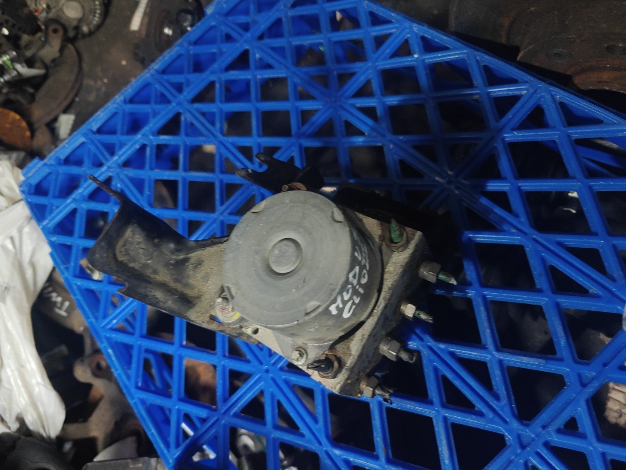 Bomba / Modulo ABS RENAULT CLIO III (BR0/1, CR0/1) | 05 - 