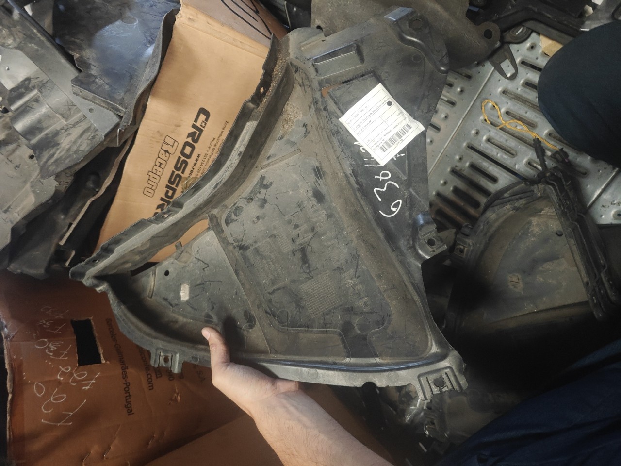 Triangulo da Cava de Roda Frente Direita BMW 5 (G30, F90) | 16 - 