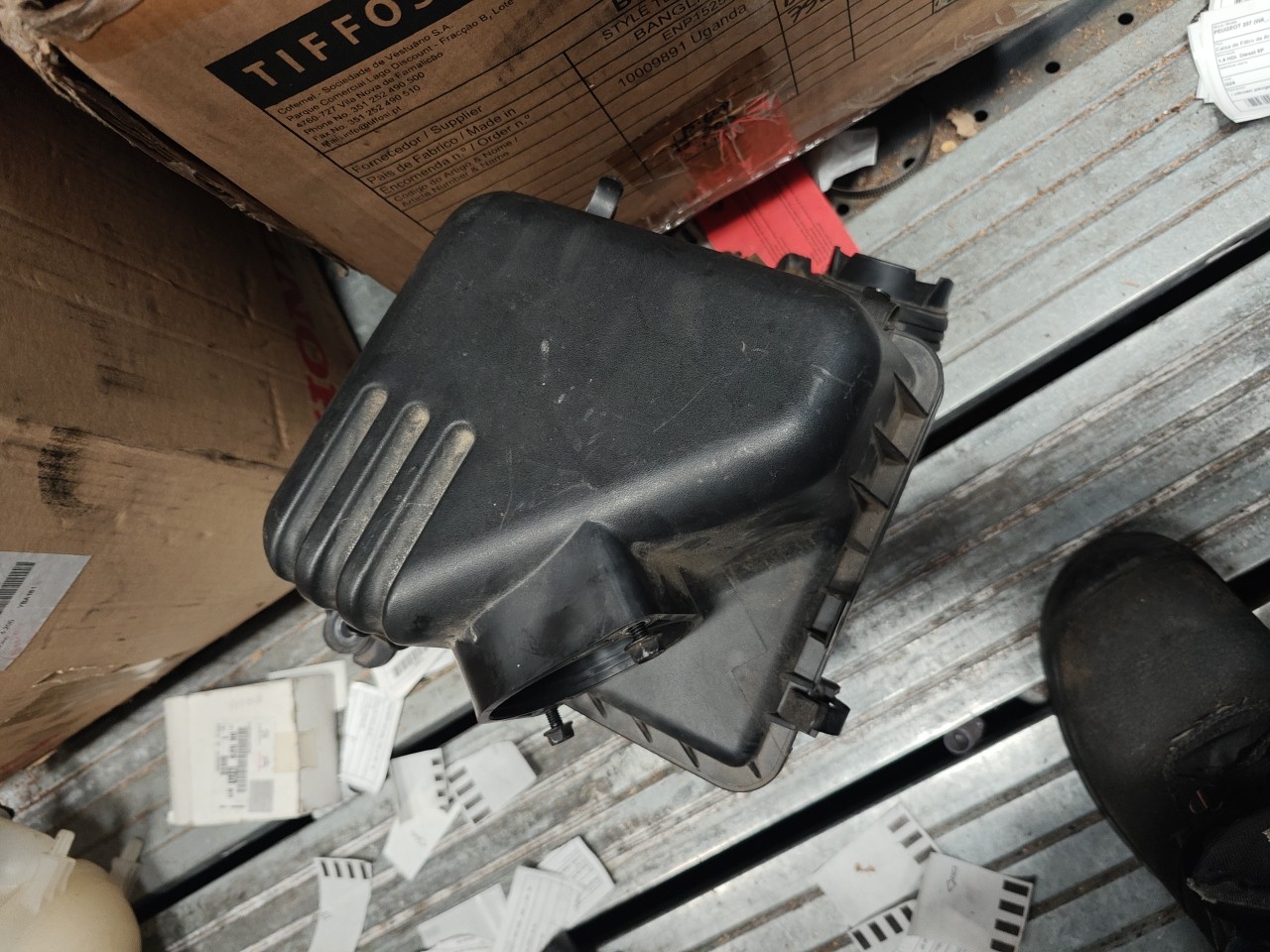 Caixa de Filtro de Ar PEUGEOT 207 (WA_, WC_) | 06 - 15