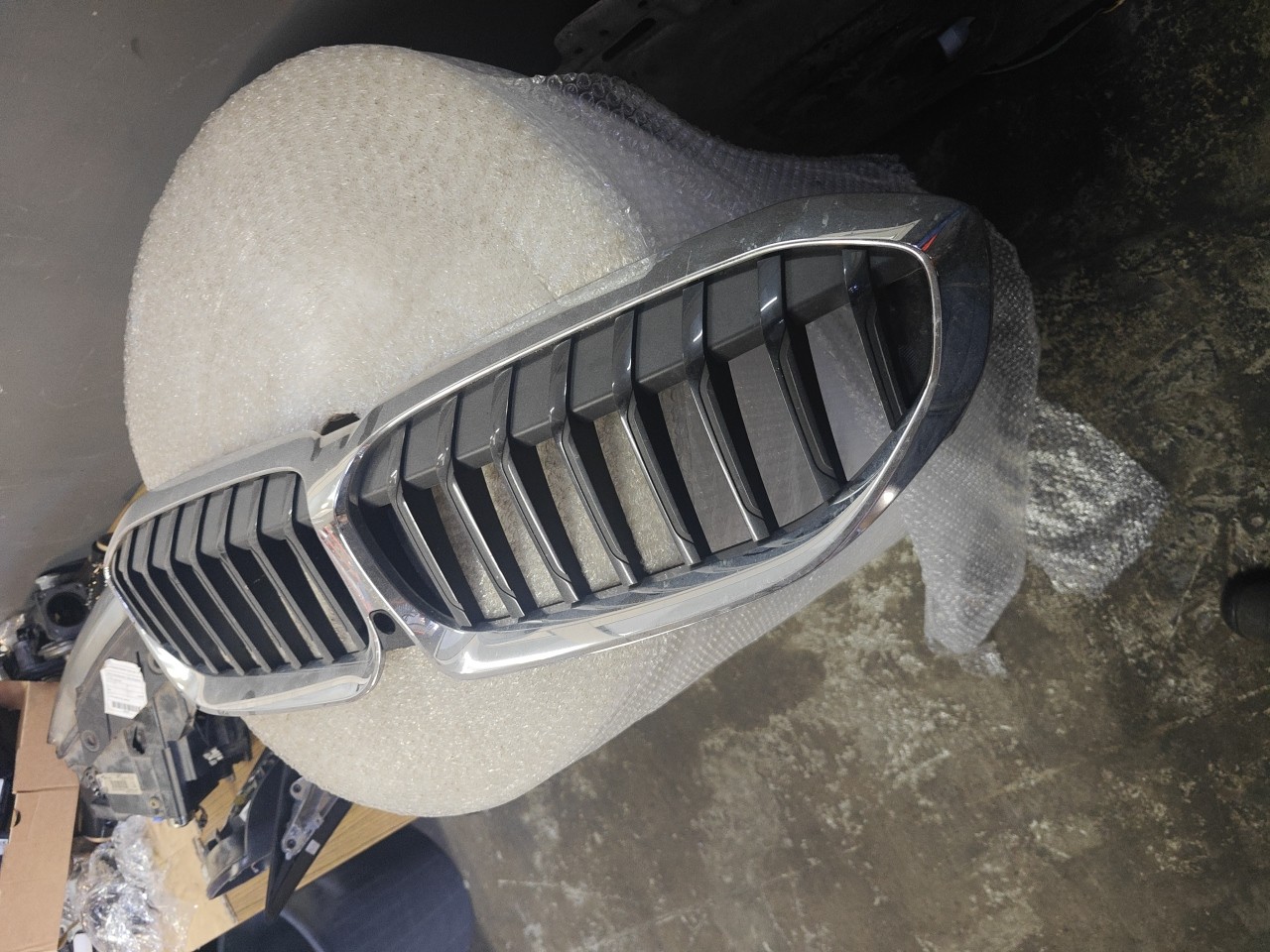 Grelha Frontal BMW 3 Touring (G21) | 19 - 
