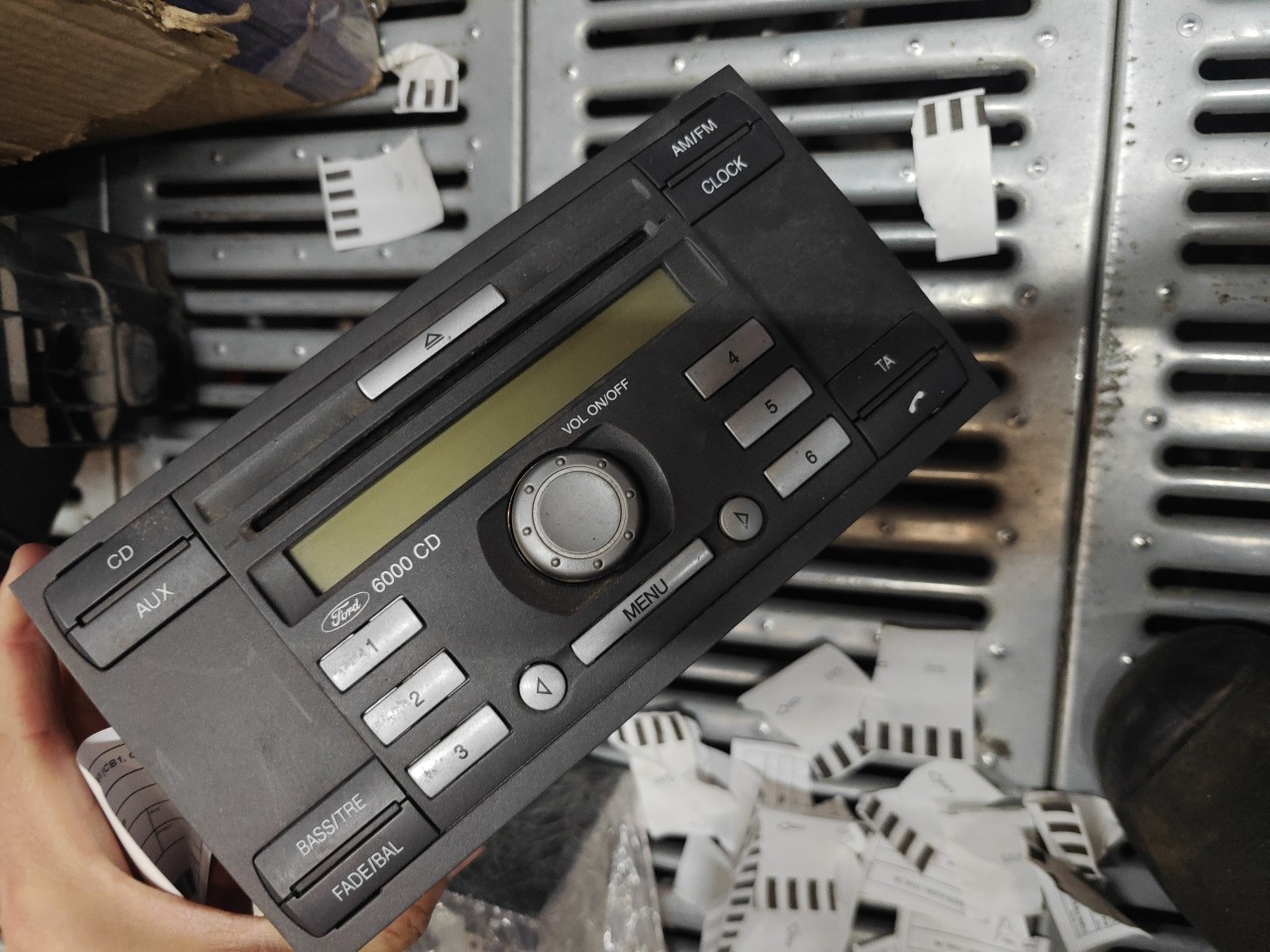 Auto Radio FORD TRANSIT CONNECT (P65_, P70_, P80_) | 02 - 
