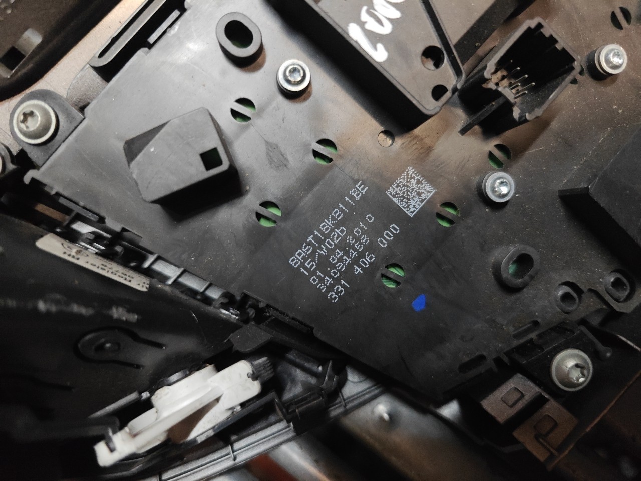 Comutador do Radio / Manete FORD FIESTA VI (CB1, CCN) | 08 -  Imagem-3 Comutador do Radio / Manete FORD FIESTA VI (CB1, CCN) | 08 -  Imagem-3