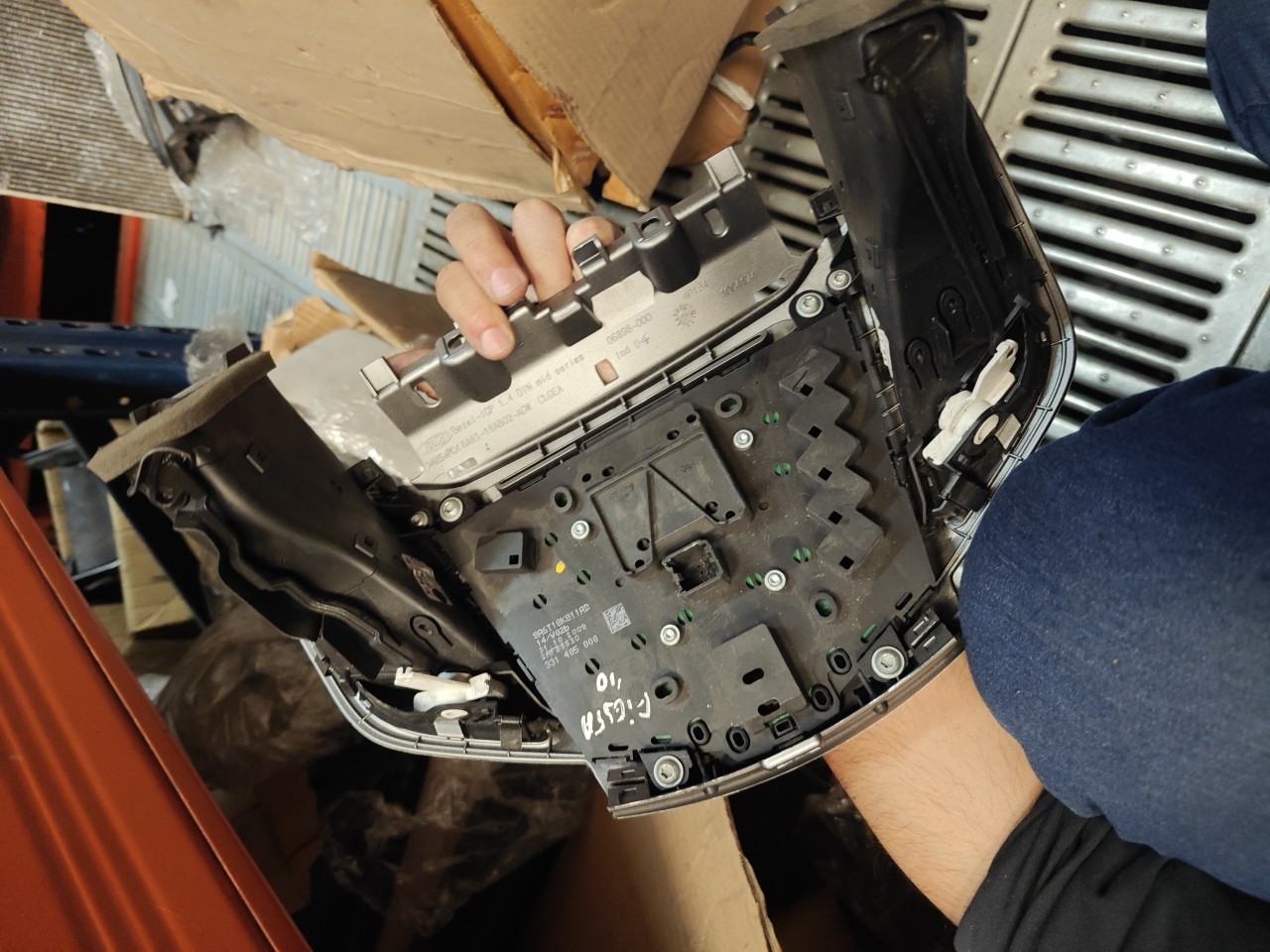 Comutador do Radio / Manete FORD FIESTA VI (CB1, CCN) | 08 -  Imagem-2