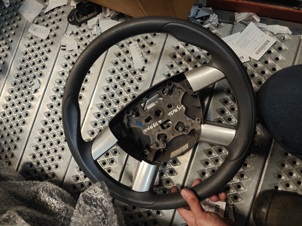 volant FORD TRANSIT CONNECT (P65_, P70_, P80_) | 02 - 