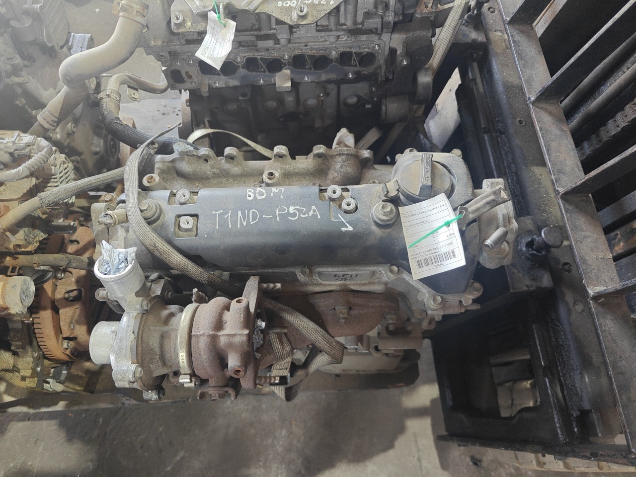 Motor com acessorios TOYOTA COROLLA três volumes (_E15_) | 06 -  Imagem-9 Motor com acessorios TOYOTA COROLLA três volumes (_E15_) | 06 -  Imagem-9