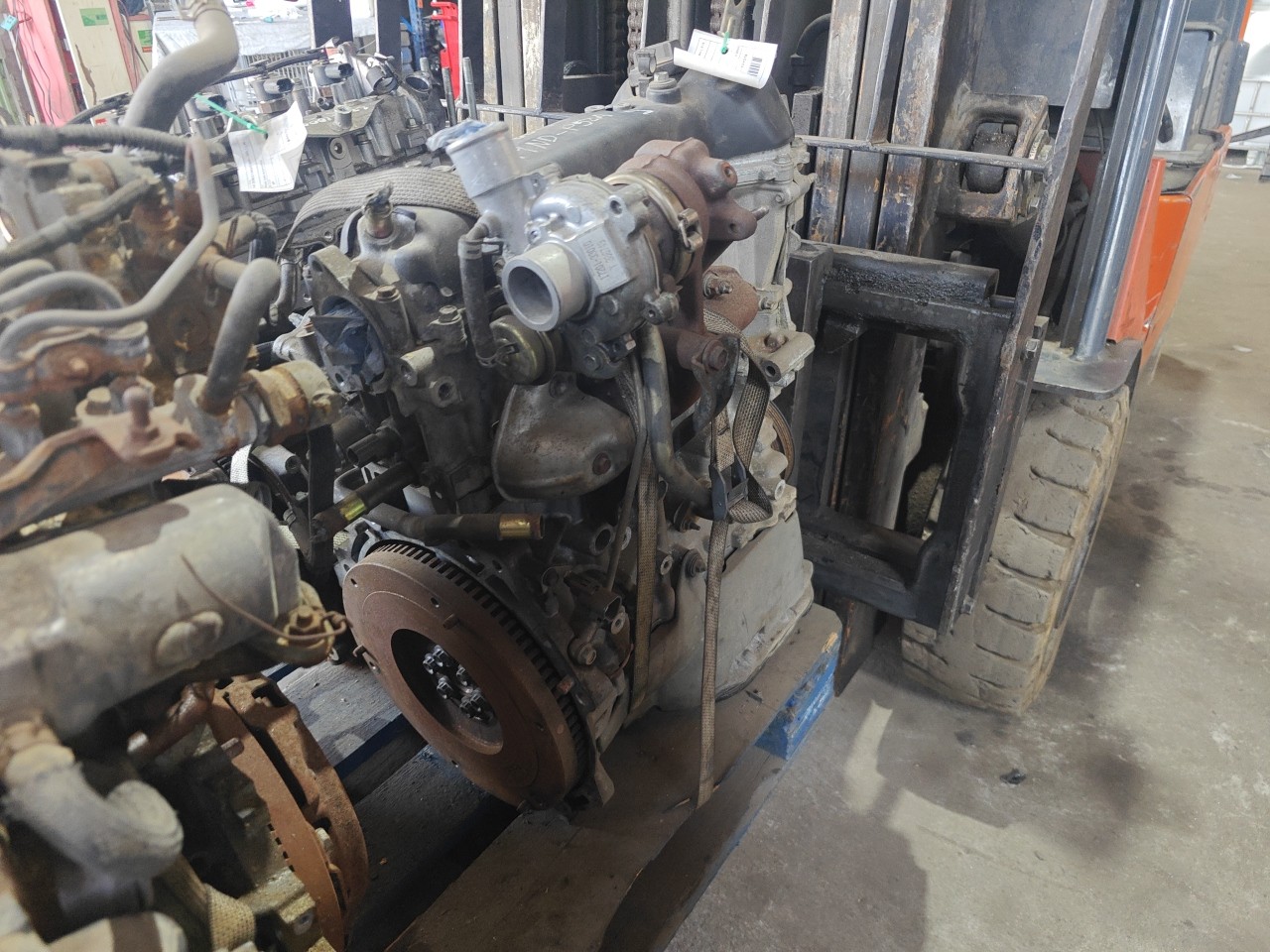 Motor com acessorios TOYOTA COROLLA três volumes (_E15_) | 06 -  Imagem-11 Motor com acessorios TOYOTA COROLLA três volumes (_E15_) | 06 -  Imagem-11