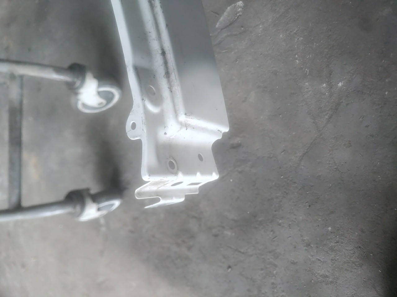 Guarda Lamas Frente Esquerdo BMW X1 (F48) | 14 -  Imagem-5 Guarda Lamas Frente Esquerdo BMW X1 (F48) | 14 -  Imagem-5