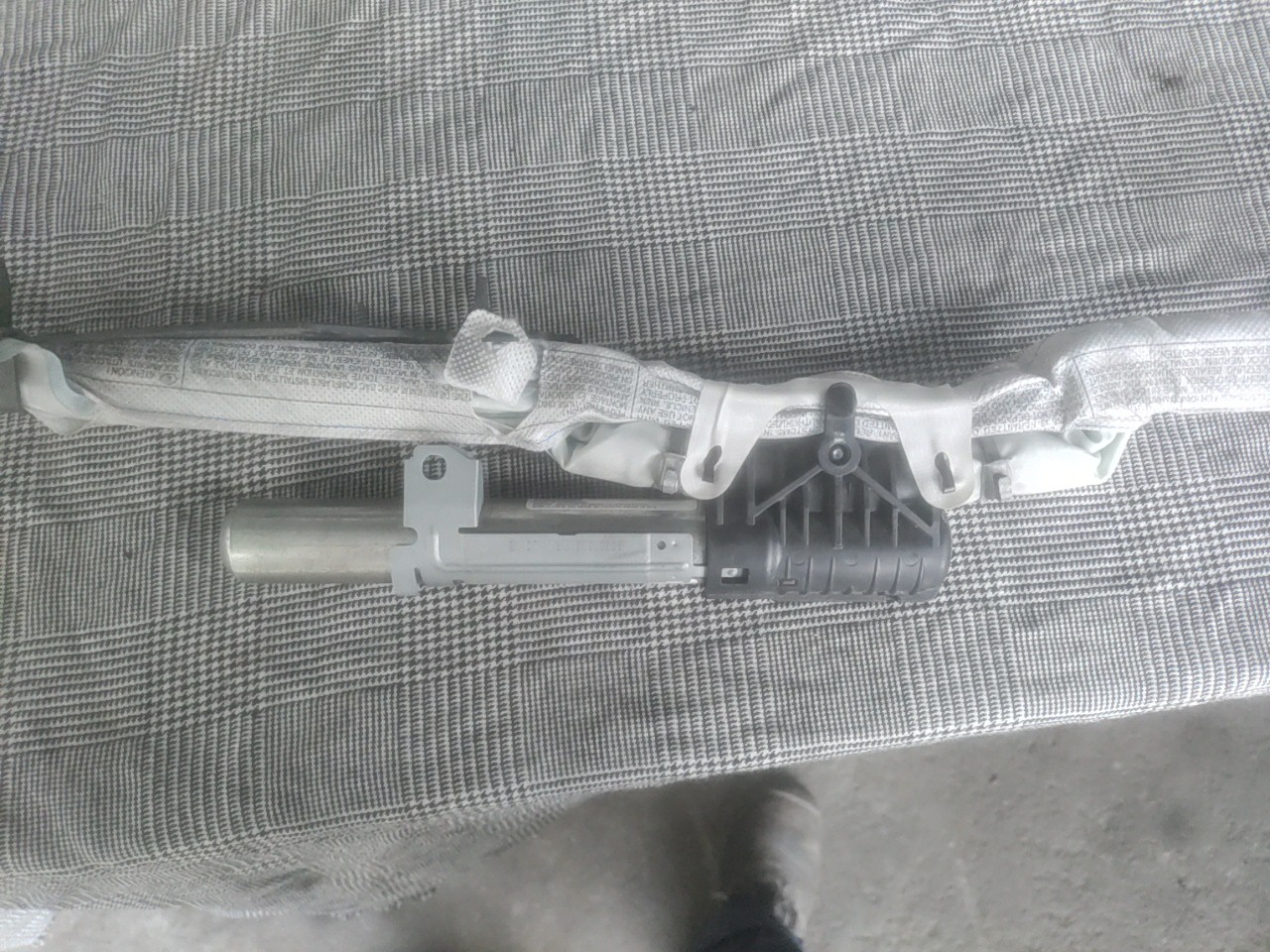 Airbag de Cortina lado Direito BMW 3 Touring (E91) | 04 - 12 Imagem-8 Airbag de Cortina lado Direito BMW 3 Touring (E91) | 04 - 12 Imagem-8