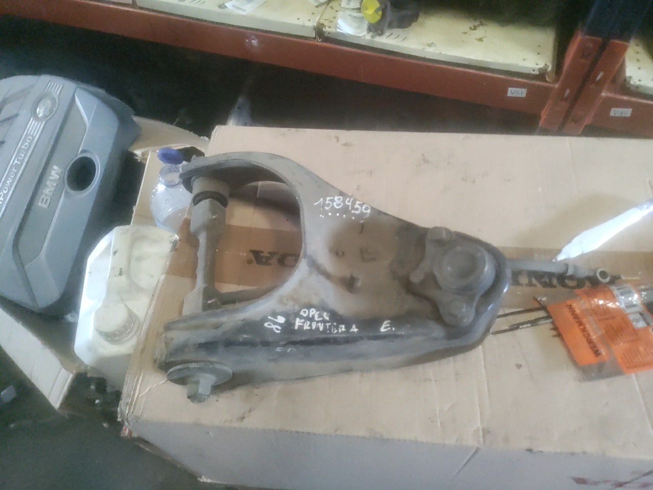 Braço de Suspensão Inferior Frente Esquerdo OPEL CORSA C (X01) | 00 - 09