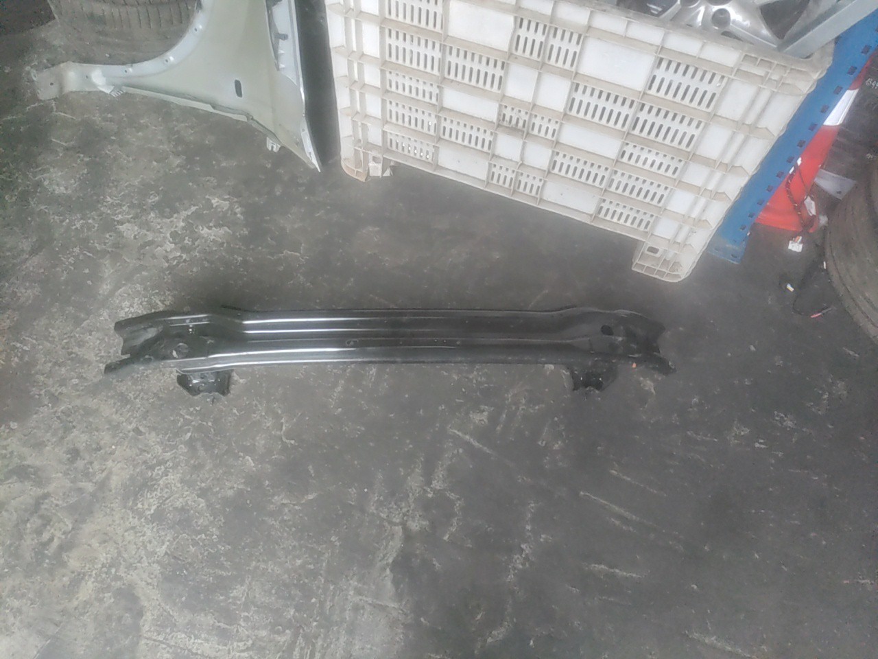 Reforço do Parachoques de Tras / traseiro BMW 4 Gran Coupe i4 G26 2020 -