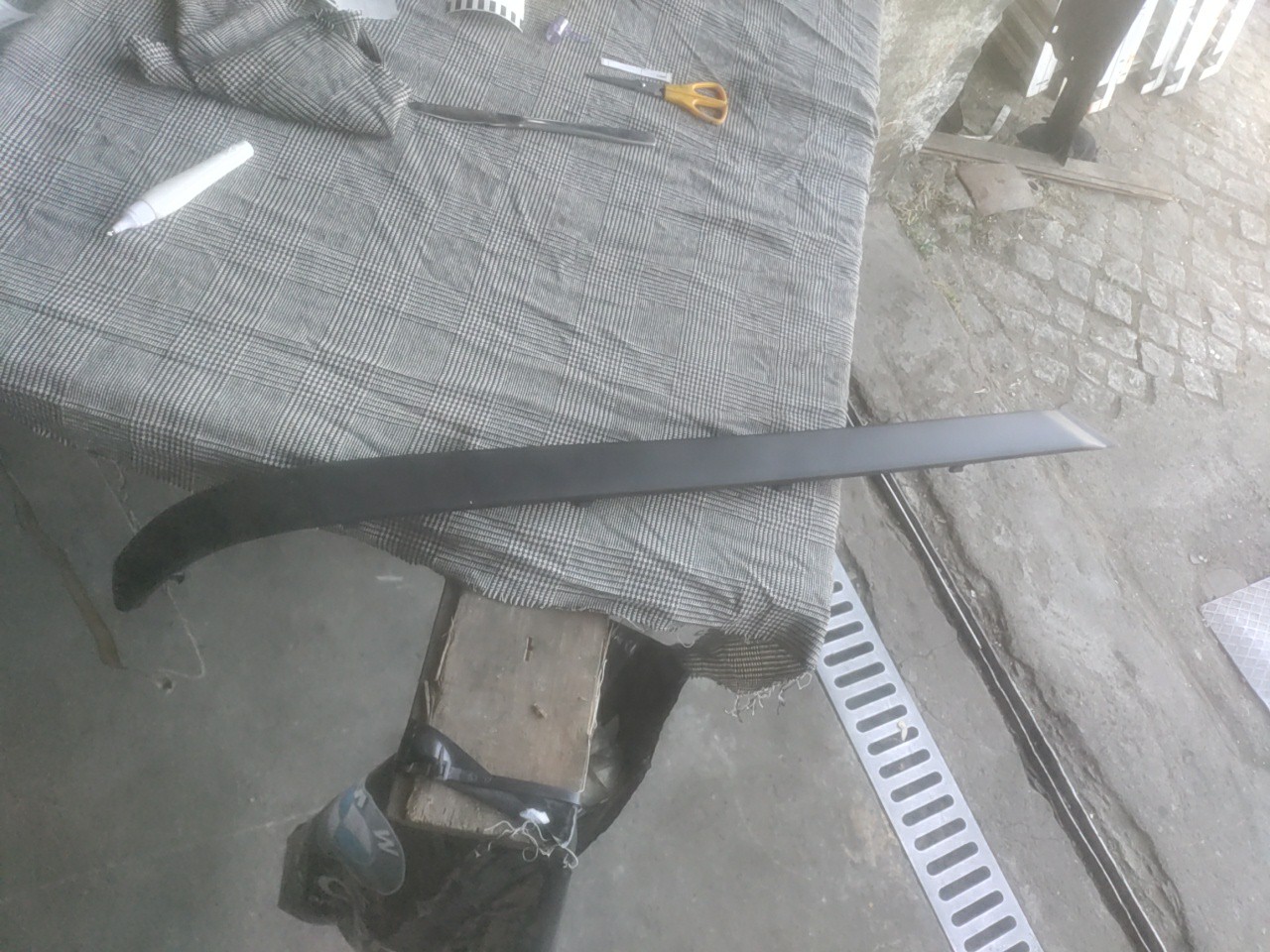 Friso Esquerdo do Parachoques Tras BMW 5 (E39) | 95 - 03