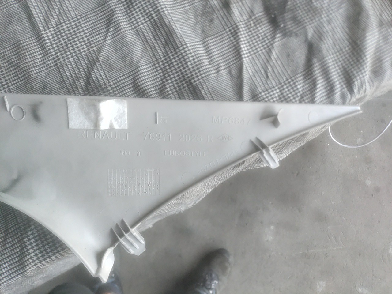 Plastico Interior / Acabamento RENAULT ZOE (BFM_) | 12 -  Imagem-4