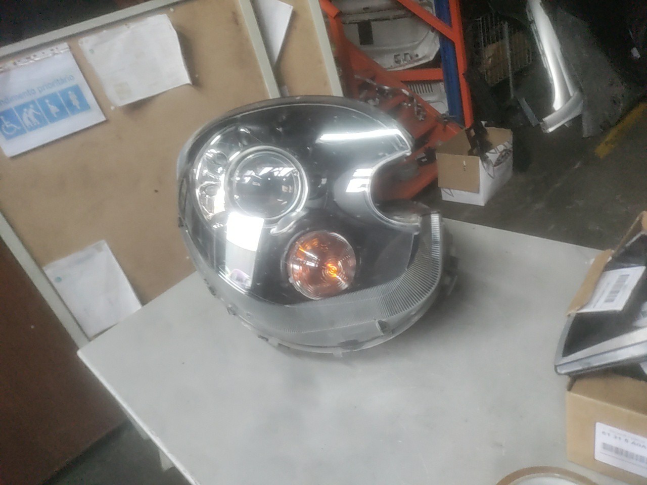 Farol Frente Direito / Otica Direita MINI MINI COUNTRYMAN (R60) | 10 - 16